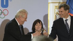 Miloš Zeman s Jiřím Kejvalem, předsedou olympijského výboru...