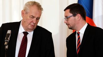 Zeman a Ovčáček nastražili protikandidátům mnoho pastí. Horáček už do nich spadl