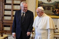 Zeman zve papeže do Lidic: Nacisté neušetřili ani děti, i ty dnešní trpí