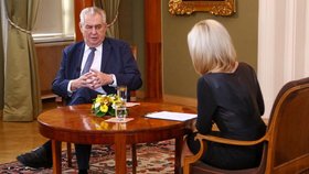 Prezident Miloš Zeman zkritizoval uprchlický komiks a načtrtl taktiku boje proti norské sociálce.