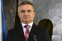 Průzkum: Hradnímu kancléři lidé nevěří. Mohou za to média, míní Mynář