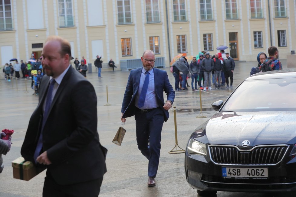 Mezi pozvanými ministry nechyběl na Zemanově oslavě také ministr školství Robert Plaga.