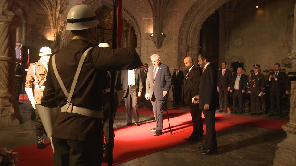 Zeman a portugalský prezident: Střet o uprchlíky?