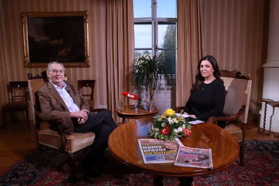 Miloš Zeman v pořadu Blesk.cz S prezidentem v Lánech s moderátorkou Verou Renovicou (12. 1. 2020)
