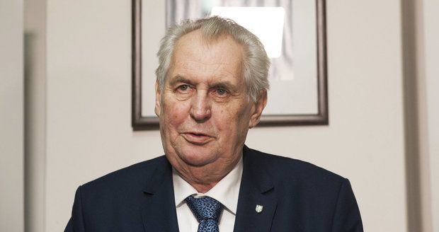 Zeman v nemocnici: Operovali ho na Homolce