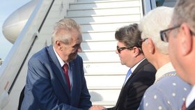 Prezident Miloš Zeman dorazil na státní návštěvu Izraele (25. 11. 2018).