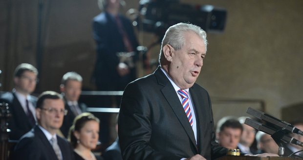 Miloš Zeman ve svém inauguračním projevu zaútočil na média. Známé osobnosti proto proti němu sepsali petici