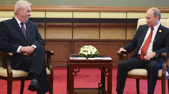 Zeman rozesmál při čínském setkání Putina.