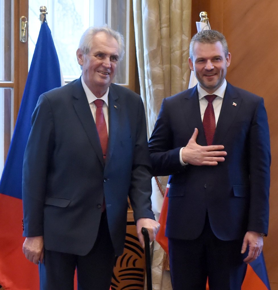 Prezident Miloš Zeman se 5. dubna 2018, při své třídenní návštěvě Slovenska, sešel ve Vysokých Tatrách –Štrbském Plese s novým slovenským premiérem Petrem Pellegrinim.