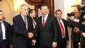 PJednání Sněmovny o rozpočtu: Prezident Miloš Zeman při příjezdu do Sněmovny s tehdejším předsedou Radkem Vondráčkem