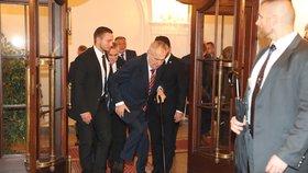 Prezident Miloš Zeman se dnes opět trefoval do médií, v souvislosti s vraždou novináře Džamála Chášukdžího citoval vtip, že novináře možná pozve na večeři na saúdskoarabskou ambasádu.