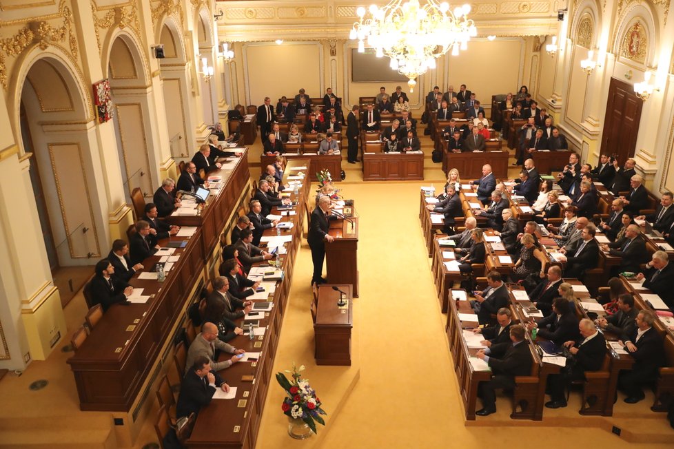 Zeman ve Sněmovně při debatě o rozpočtu (24. 10. 2018)
