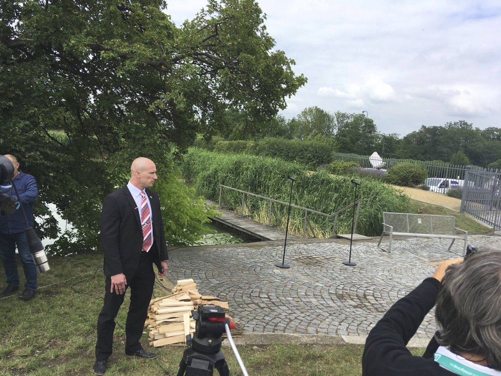 Tajemná tiskovka prezidenta Zemana (14. 6. 2018)