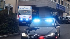 Prezident Miloš Zeman opouští ÚVN a míří na lánský zámek (27. 11. 2021)