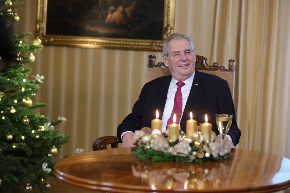 Přípravy na tradiční vánoční poselství prezidenta Miloše Zemana (26. 12. 2019)