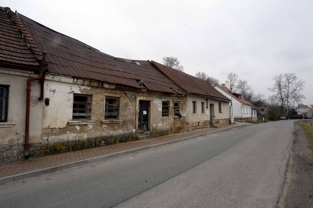 Ruina, která se exmanželce prezidenta Blance Zemanové nedaří prodat.