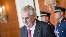 Zeman postoj nezměnil, dekrety odmítnutých profesorů nepodepíše