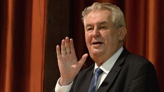 Zeman: ČSSD se odtrhla od svých voličů, Sobotka bude osamocen po boku Merkelové Zeman: ČSSD se odtrhla od svých voličů, Sobotka bude osamocen po boku Merkelové