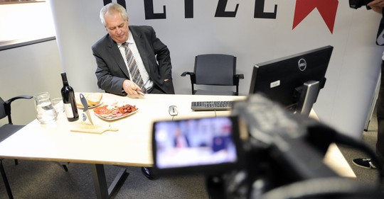 Prezident Miloš Zeman na návštěvě v Reflexu: Poslechněte si, co si myslí o ostatních politicích
