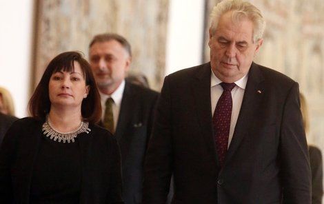 Ivana Zemanová a Miloš Zeman na Hradě.