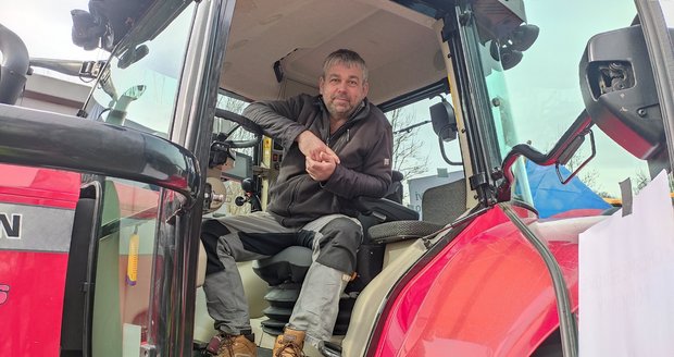 Zemědělci u Hodonína: Nebojujeme za nikoho, jen za sebe! Už je to o přežití