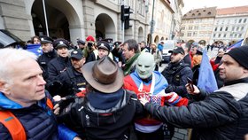 Protest zemědělců na Malostranském náměstí v Praze (19.2.2024)