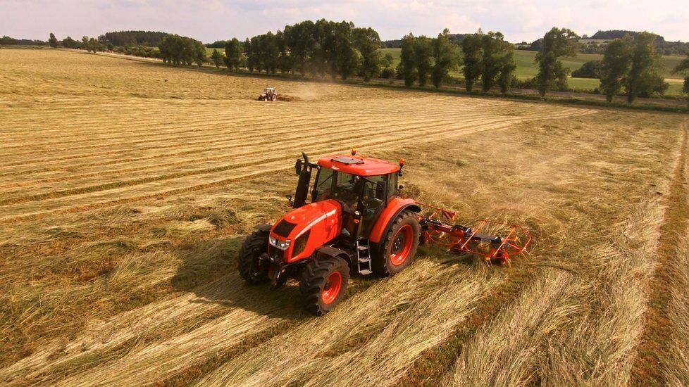 Zemědělec Lukáš Musil okomentoval pro Blesk Zprávy i &#34;chytré zemědělství&#34;. Zmínil, že společnost Agdata tvoří i GPS pro traktory