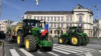 EU reaguje na požadavky zemědělců „citlivě“: Ustupuje, kam jen může, protože nemá na vybranou