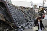 Další otřesy v Japonsku přinesly varování před tsunami.