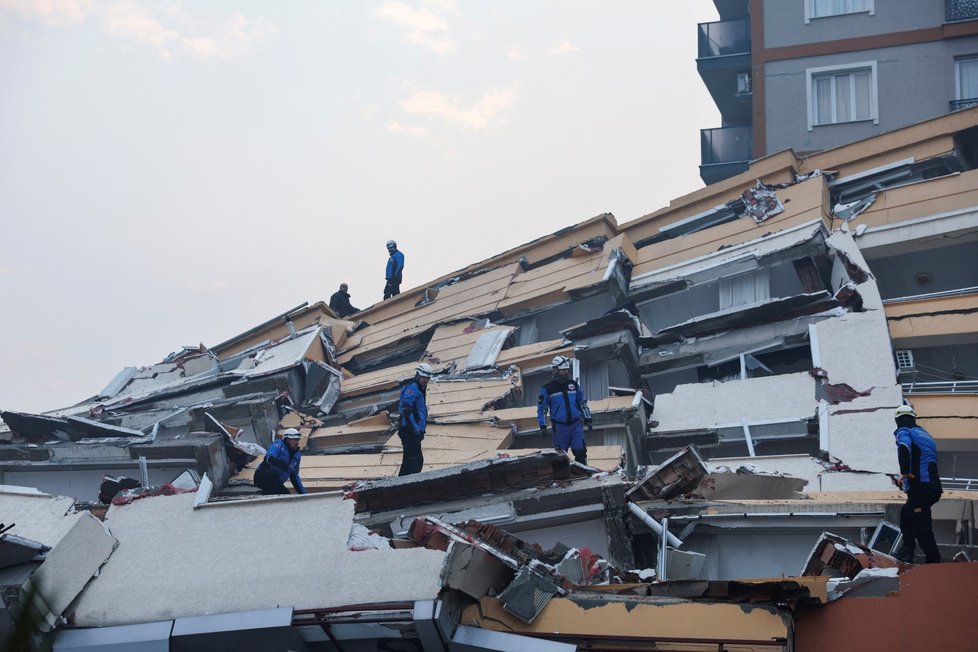 Následky smrtícího zemětřesení v turecké provincii Hatay
