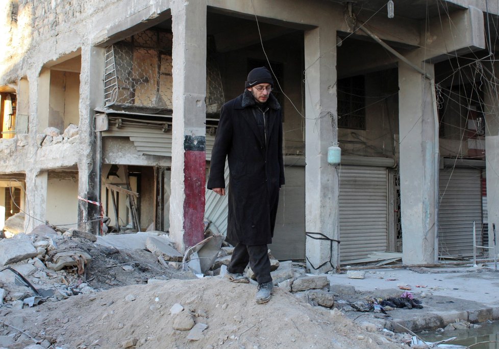 Následky ničivého zemětřesení v syrském Aleppu. (10.2.2023)