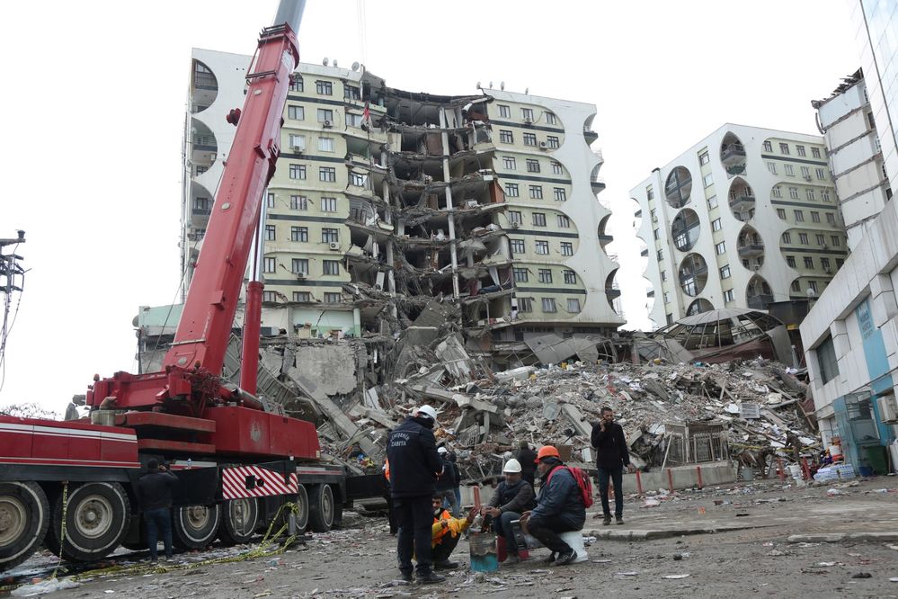 Následky zemětřesení v tureckém Diyarbakiru (6. 2. 2023)
