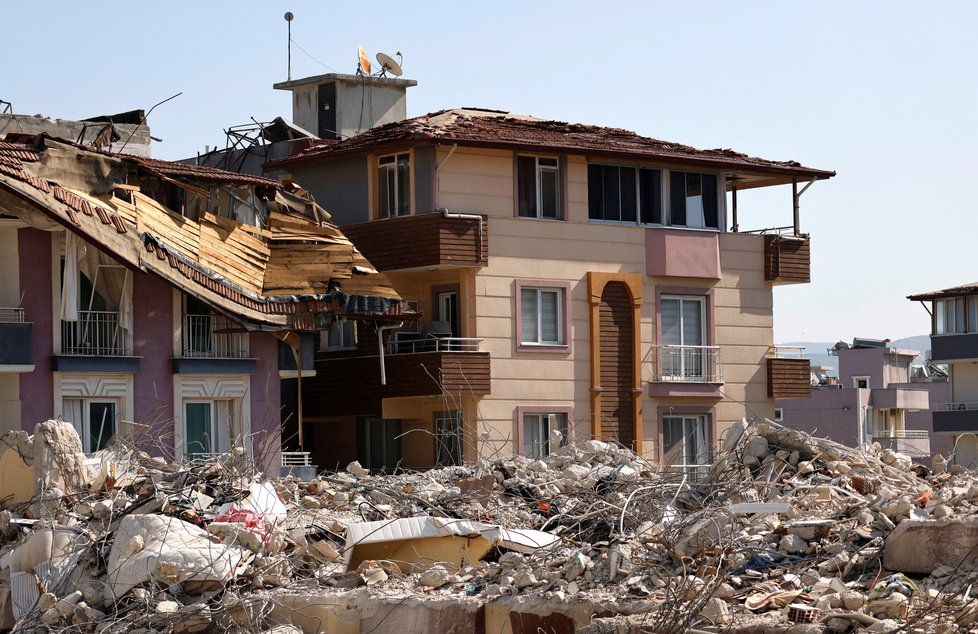 Záchranné akce po zemětřesení v Turecku: Ve městě Antakya našli další přeživší (18.02.2023).