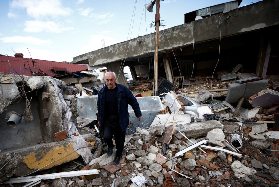 Následky zemětřesení v Turecku