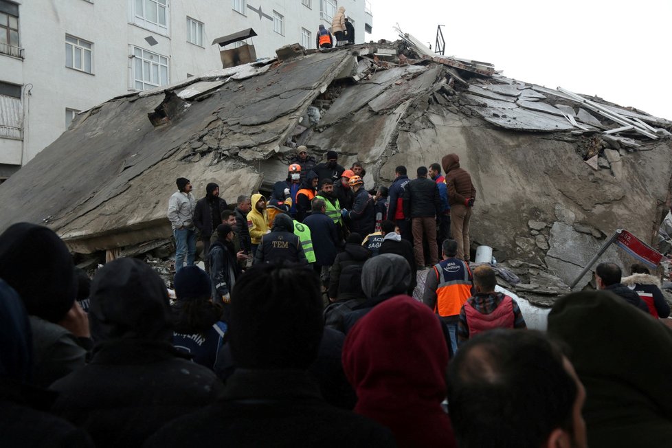 Ničivé zemětřesení v Turecku (6.2.2023)