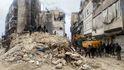Následky zemětřesení v syrském Aleppu