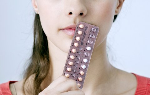 Po čtyřicítce změňte antikoncepci! Hrozí vám rakovina a infarkt