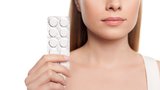 Aspirin může ohrozit seniory víc, než se čekalo. Spouští krvácení do žaludku