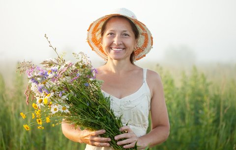 Chcete oddálit menopauzu a srovnat si hormony? Zkuste sílu přírody!