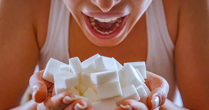 Za co vyměnit bílý cukr? Rozhodně zapomeňte na tmavý nebo třtinový