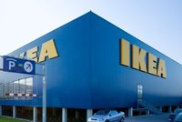 Výbuchy v IKEA pokračují, v Drážďanech zranily lidi