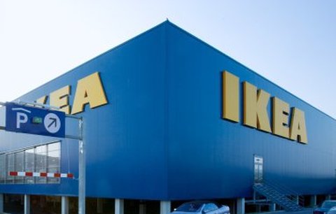 Výbuchy v IKEA pokračují, v Drážďanech zranily lidi