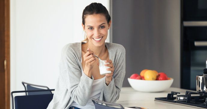 Ušetřete kalorie a nahraďte tyto zdravé potraviny jejich dietnější variantou!