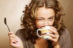 Tělo je schopno přijmout tekutiny i z kofeinových nápojů, pokud je na ně zvyklé.