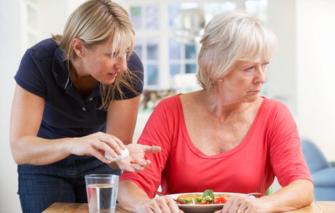 Alzheimer: Co dělat, když rodiče přijdou o rozum?