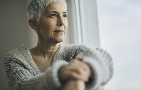 Osteoporóza trápí nejčastěji ženy po přechodu! Jak ji léčit?