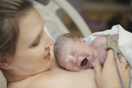 Tohle ještě není přenášení! Odkdy už je naopak lepší porod vyvolat? 