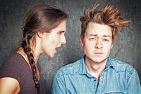 Manuál naštvané ženy: 7 věcí, které musíte udělat po rozchodu s grázlem