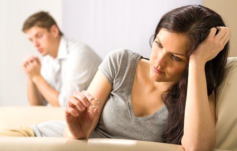 5 věcí, které podle manželských poradců ničí váš vztah
