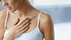 Čtyři příčiny bolesti na hrudi, které jsou stejně nebezpečné jako infarkt